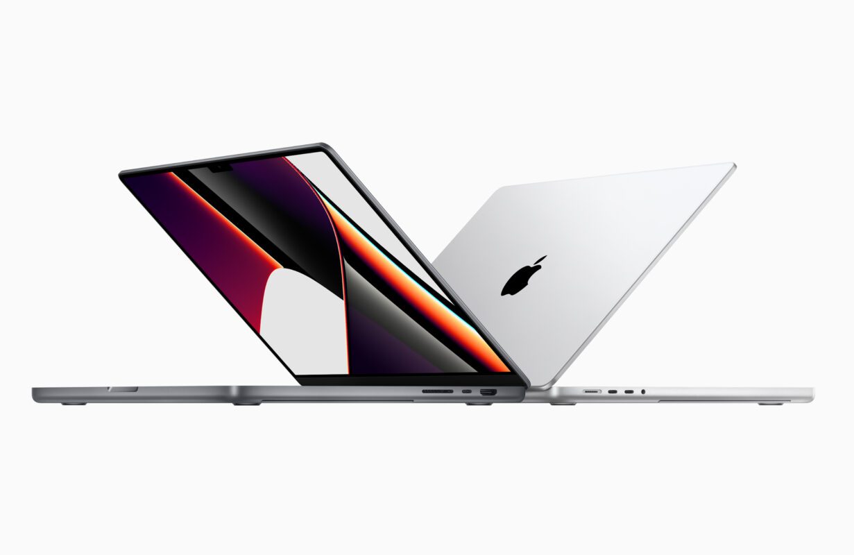 Apple MacBook Pro 14 16 inch 10182021 big.jpg.slideshow xlarge 2x